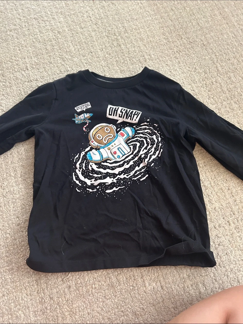 Old Navy Black Long-Sleeve Tee with Astronaut Gingerbread Graphic